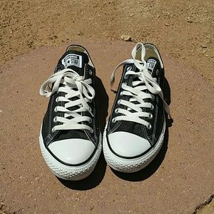 Converse -- Chuck All Stars ***