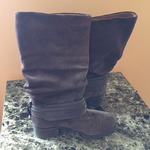 Suede Boots - Picture 2 of 4