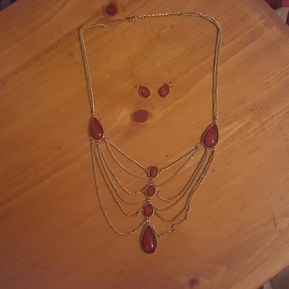 Necklace with matching earrings  set
