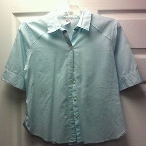 Cute powder blue top