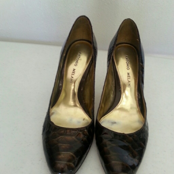 Shoes - Picture 2 of 3