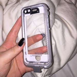 iPhone 5 or 5S Lifeproof case