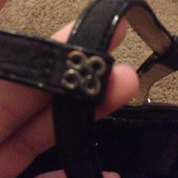 Coach - Picture 2 of 3