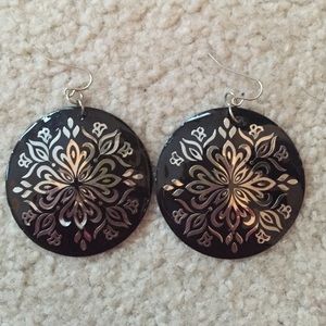 Patterned dangle earrings