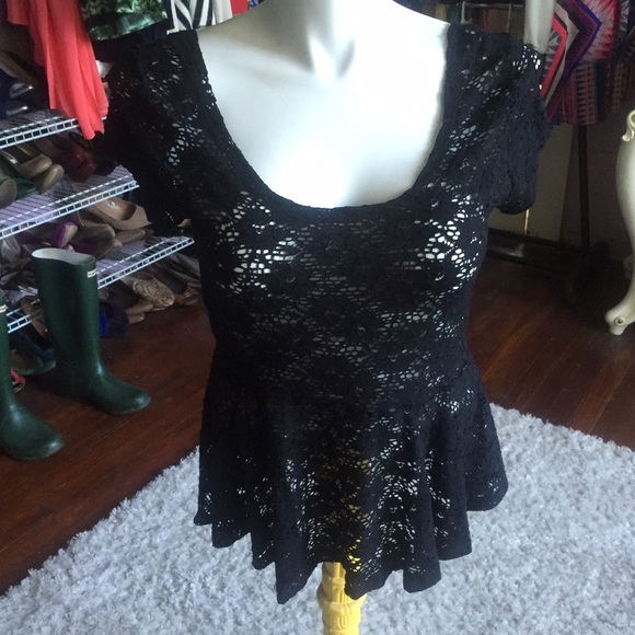 Black Stretch Lace Peplum Top Size XL