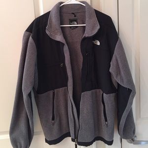 Authentic men's North Face fleece jacket