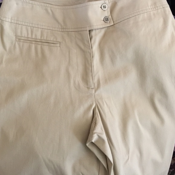 NWT chicos ladies city pants size 1