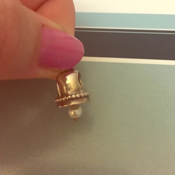 Discontinued: wedding bell w/pearl dangle pandora