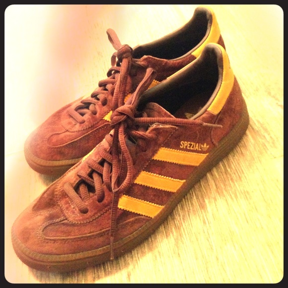 Adidas Vintage Spezial Sneakers