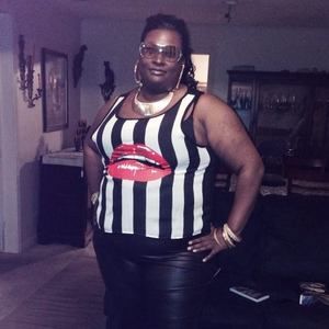 Meet your Posher, April