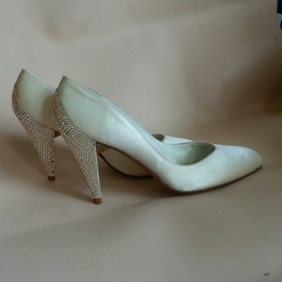 Vintage Weitzman Off white pumps w/crystal heels