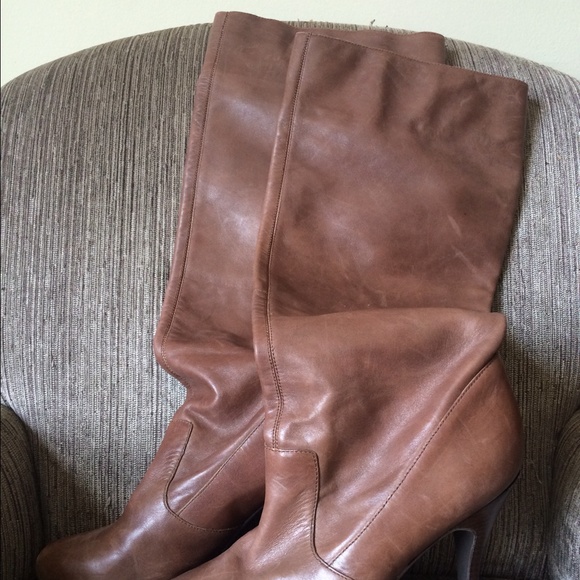 BCBG platform boots