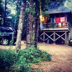 Meet your Posher, Adrianna