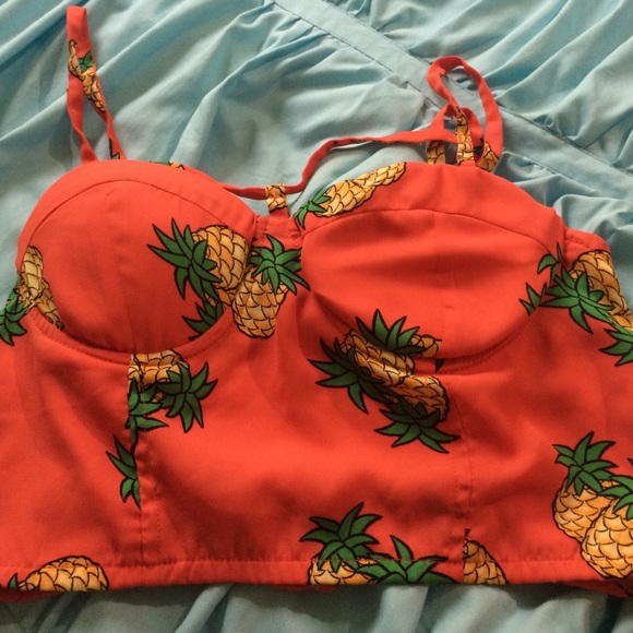 Pineapple top