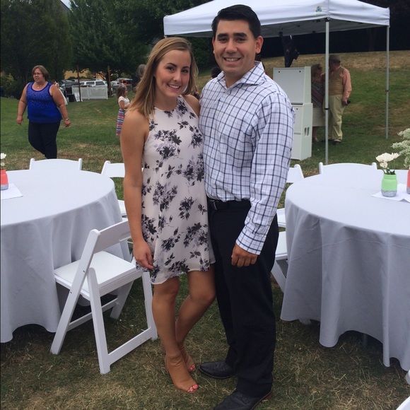 Meet your Posher, Kelley - Picture 1 of 1