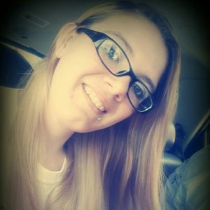 Meet your Posher, Tennille