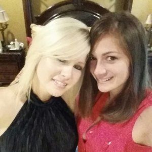 Meet your Posher, Alecia