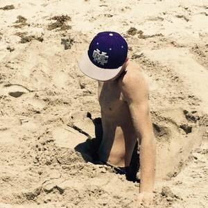 Meet your Posher, Sam