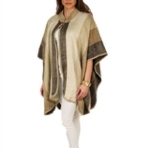 50 shades of beige Alpaca poncho