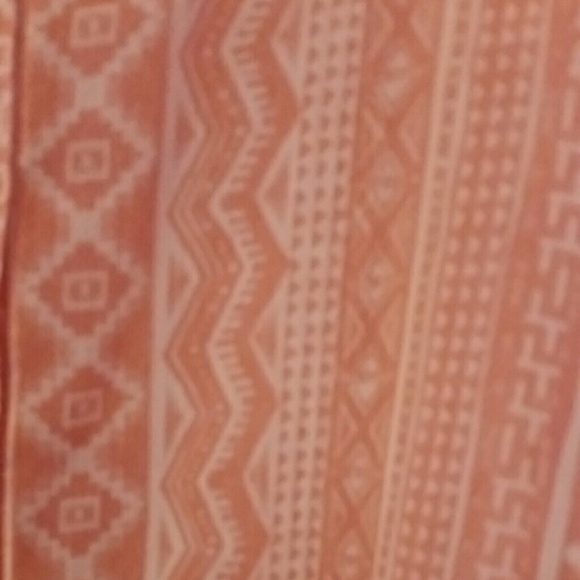 Tank - Picture 3 of 3