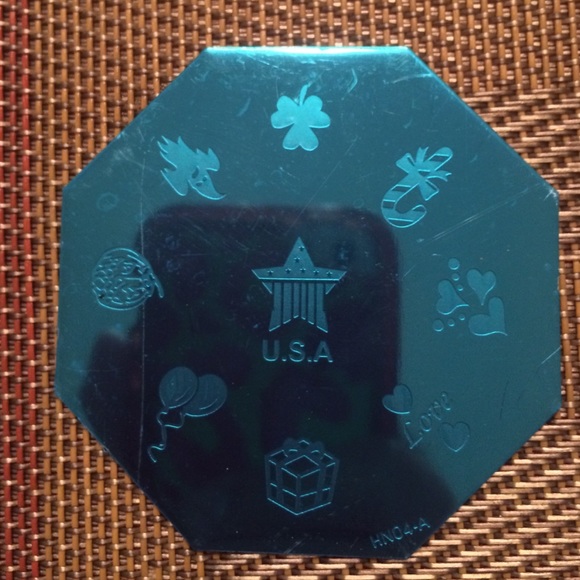 Nail plates - Picture 2 of 4