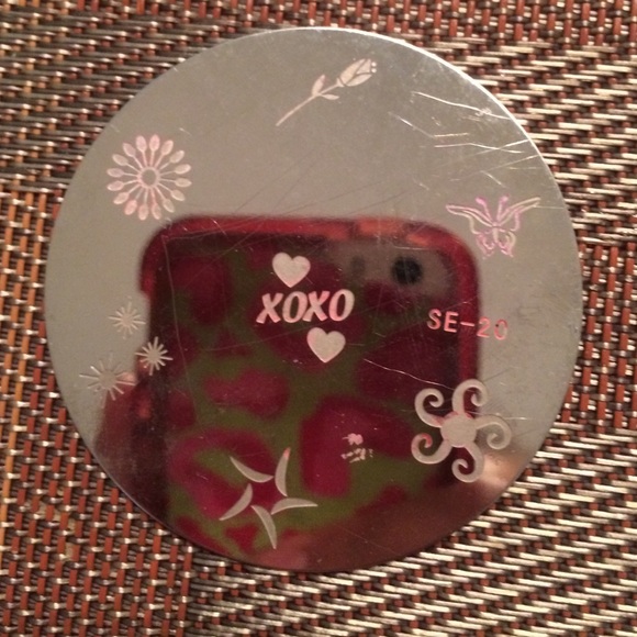 Nail plates - Picture 4 of 4