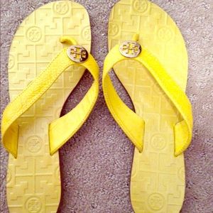 New mustard. Yellow Tory burch sandals. Size 7.