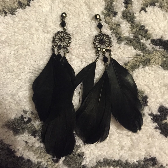Guess black feather dangle earrings