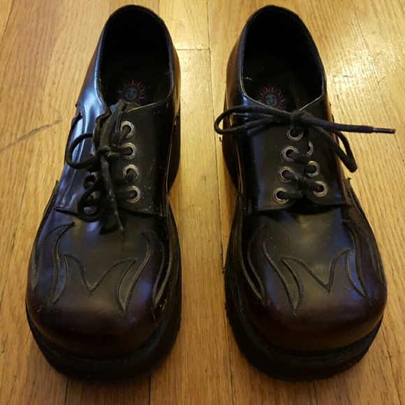 Flaming shoes!