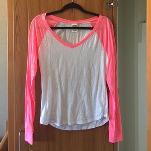 VS pink baseball t