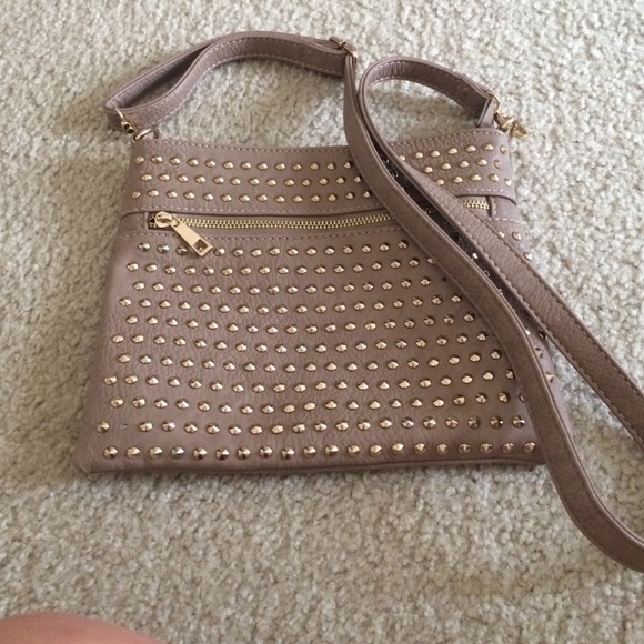 Tan cross body purse - Picture 1 of 3