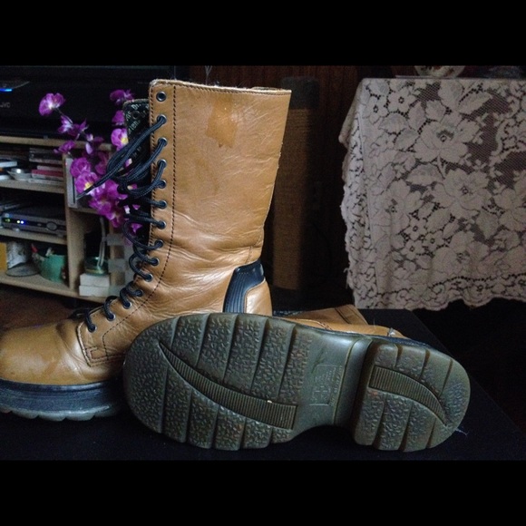 Dr. Martens Shoes - Doc Marten boots