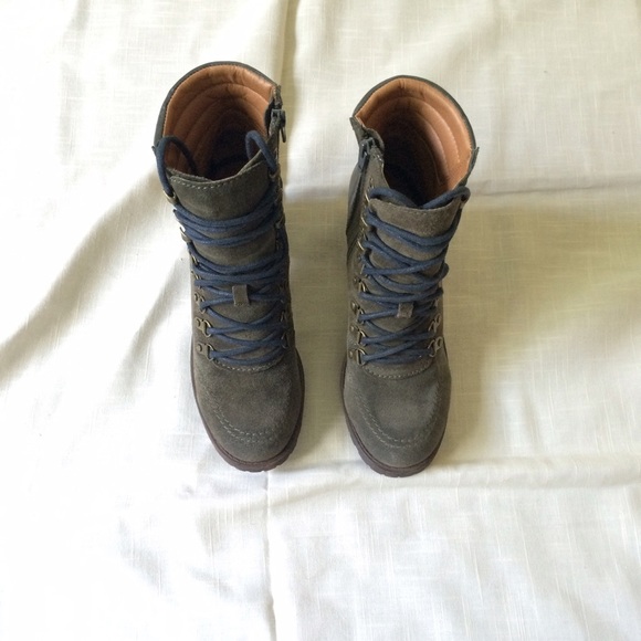 Lucky Brand  Heeled Hiker Boots