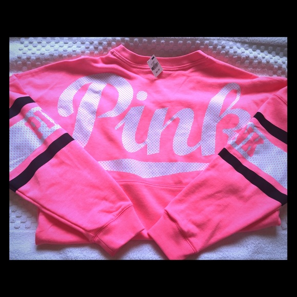 NWT VS PINK XS CREW 🚫 NO TRADES 🚫