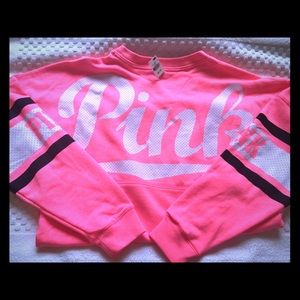 NWT VS PINK XS CREW 🚫 NO TRADES 🚫