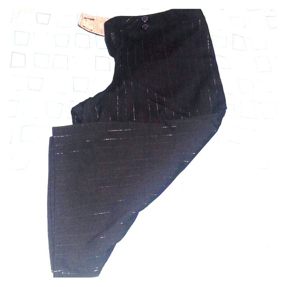 Black & Golden Pinstripe Capris (inner tag faded)