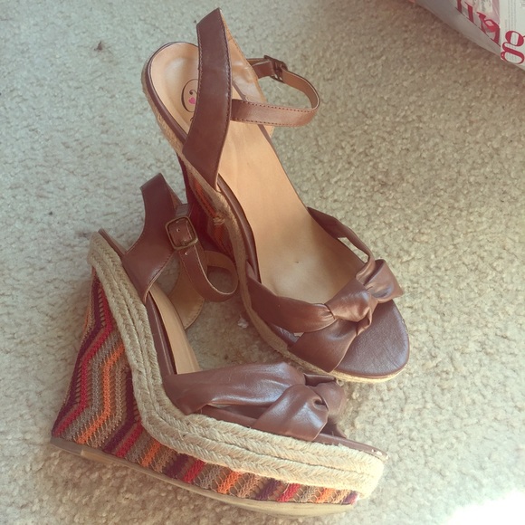 Wedge sandals