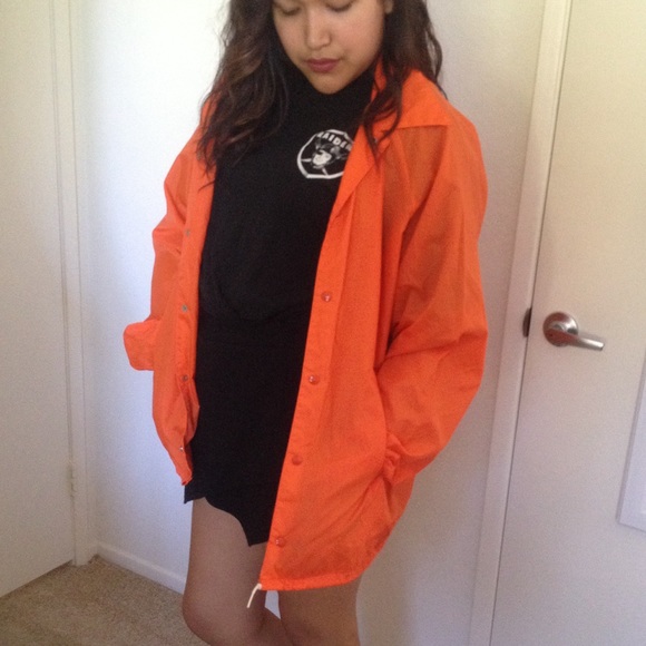 Orange Vintage windbreaker š - Picture 1 of 4