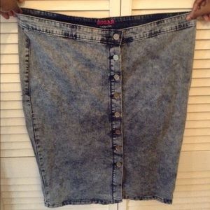Plus size denim skirt