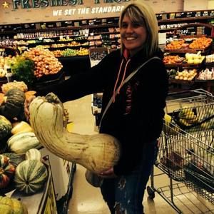 Meet your Posher, Crystal