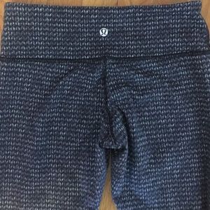 Lululemon wonder under wore one time!!