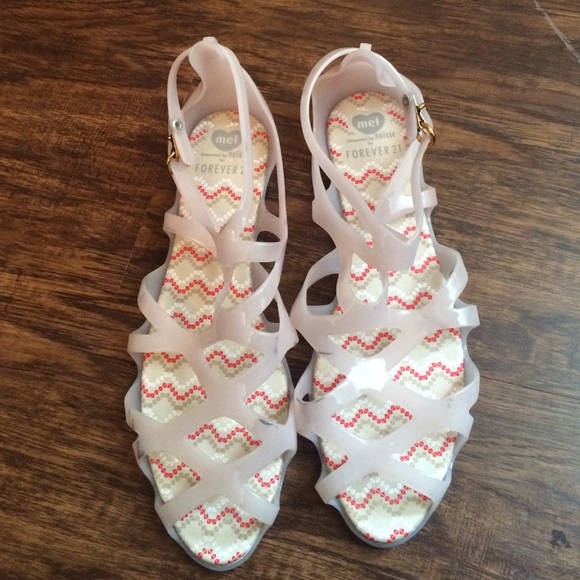 Jelly sandals