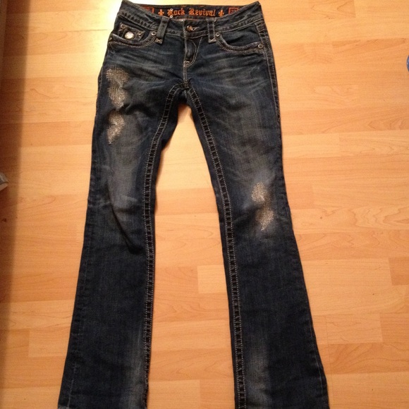 SOLD Rock Revival Boot Cut - Picture 2 of 3