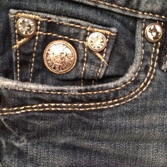 SOLD Rock Revival Boot Cut - Picture 3 of 3