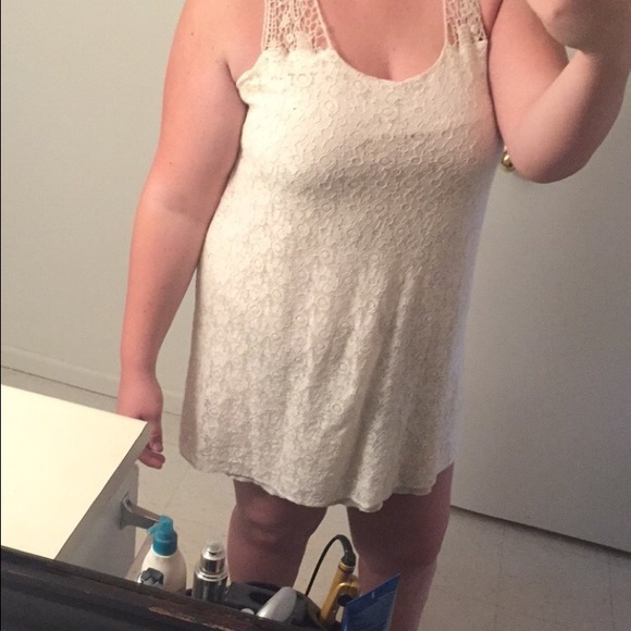 White plus size dress💜💜 - Picture 2 of 3