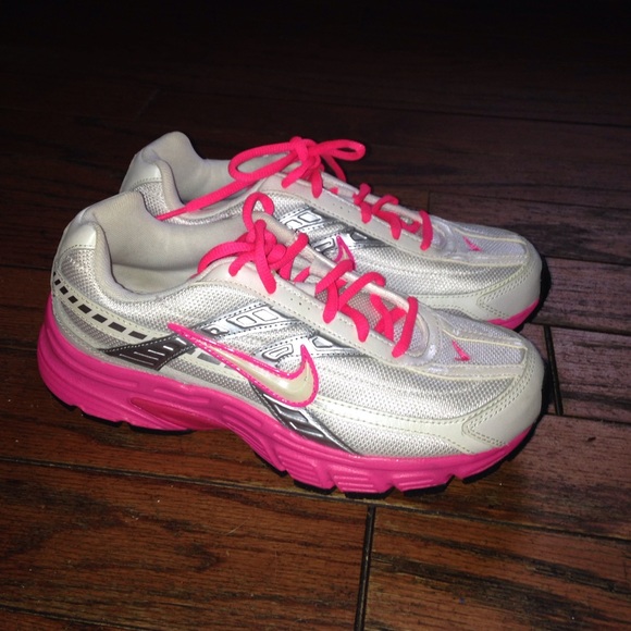 New Nike Initiators 💎NWOT💎