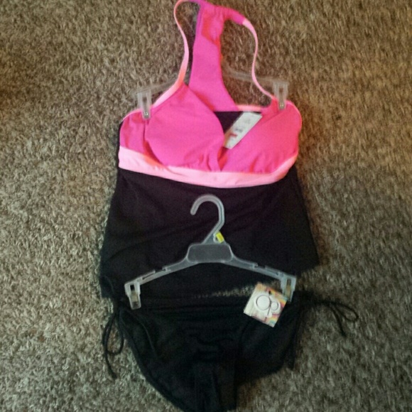 Nwt bathing suit