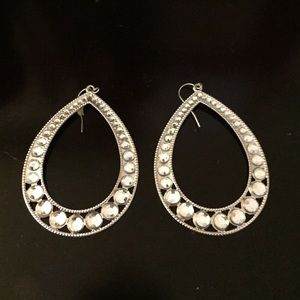 Cache earrings