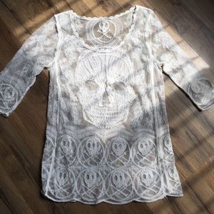 Embroidered Lace Skull Mesh Top💀