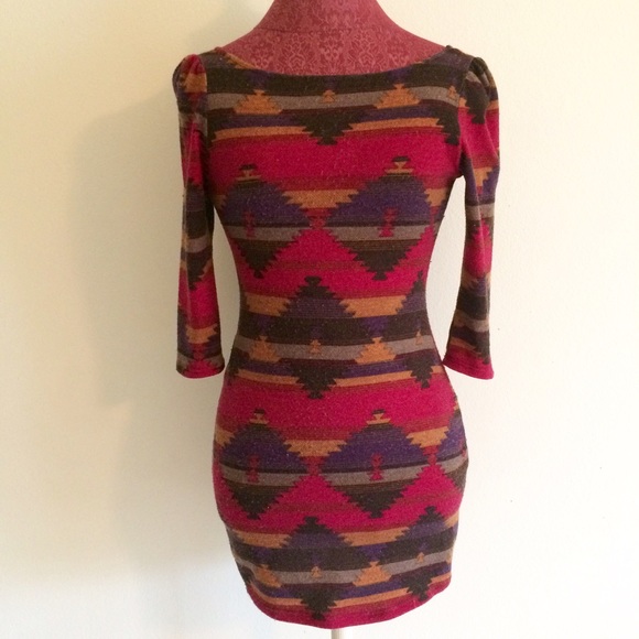 ❌SOLD❌Navajo-Inspired Print Dress - Picture 2 of 4